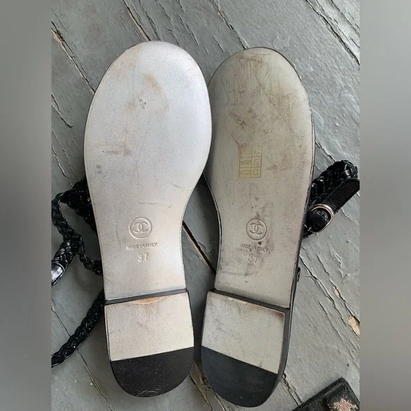 Like New! Authentic Chanel Braided CC Logo Leather  Thong Sandals Size EU 37 - Picture 6 of 16